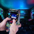 Mad Monkey - Mini Arcade Machine mit 240x 8-Bit Spielen